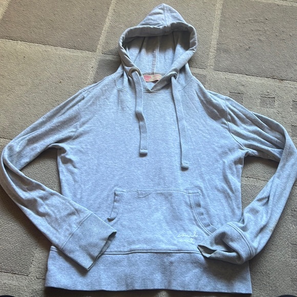 Lot of 3 Winter Sweaters and Long Sleeve for $10 - Picture 2 of 3